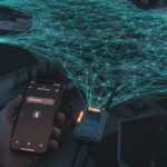 La nueva fusión permite ampliar a varios kilómetros la conexión de dispositivos con Bitchat. Fuente: Gemini.