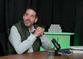 Fotografía del economista venezolano Asdrúbal Oliveros.