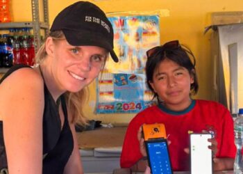 Fotografía de Matilda Malmgren en un negocio en Perú.
