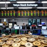 criptomonedas y detrás pantallas del mercado bursátil y la bolsa de Tokio.