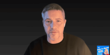 Captura de Henrik Zeberg en entrevista