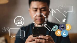 una persona usando el celular, detrás gráficos de precio, monedas de criptomonedas y una lupa observando lo que la gente dice en X.