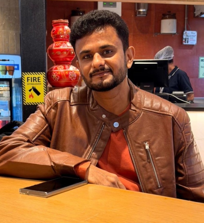 Fotografía del ingeniero indio Milán Pandya.