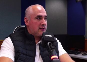 Fotografía del economista venezolano Luis Oliveros.