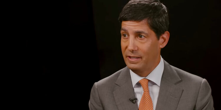 Fotografía de Kevin Warsh.