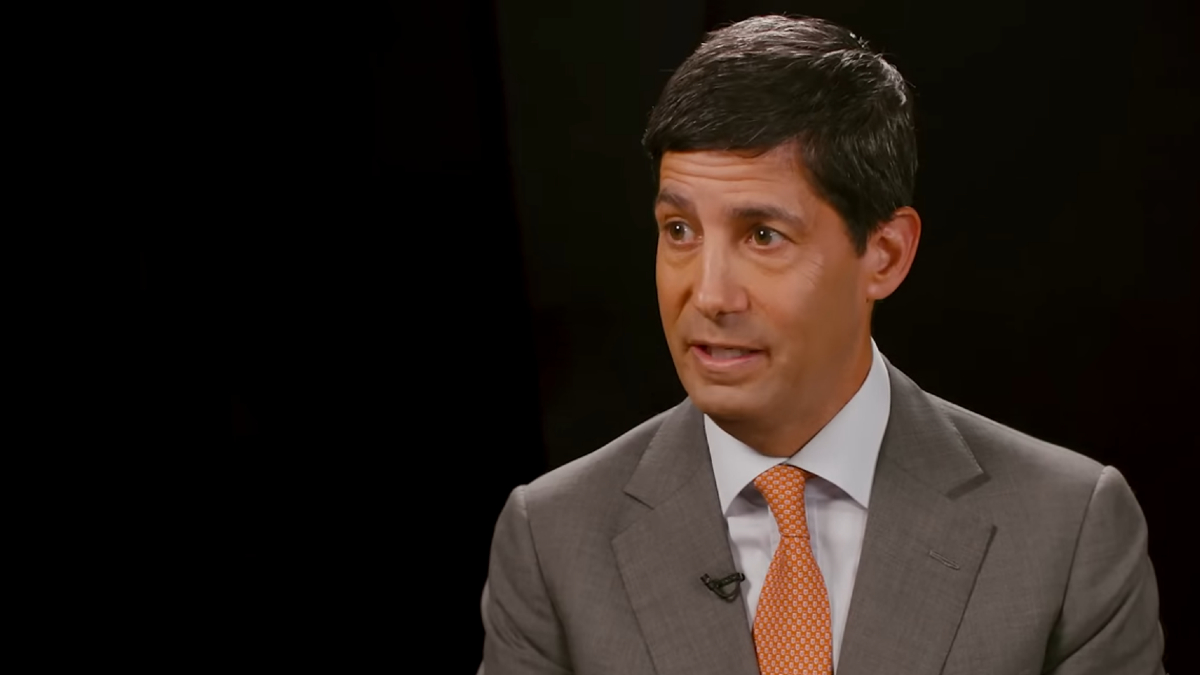 ¿Qué implica para el precio de bitcoin la llegada de Kevin Warsh a la FED?