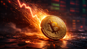 Moneda de bitcoin cayendo y un rayo en el fondo.