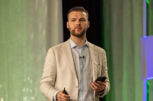 Fotografรญa de John Karony.