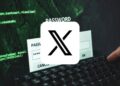 Un hacker vulnerando una contraseña y el logo de X en el centro.