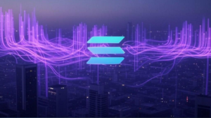 El logo de la red Solana rodeado de ondas violetas.