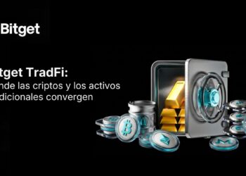 Destacada de Bitget Tradfi, en fondo negro con una caja fuerte llena de lingotes de oro, barril de petróleo y monedas de Forex, rodeadas de monedas de los criptoactivos más conocidos