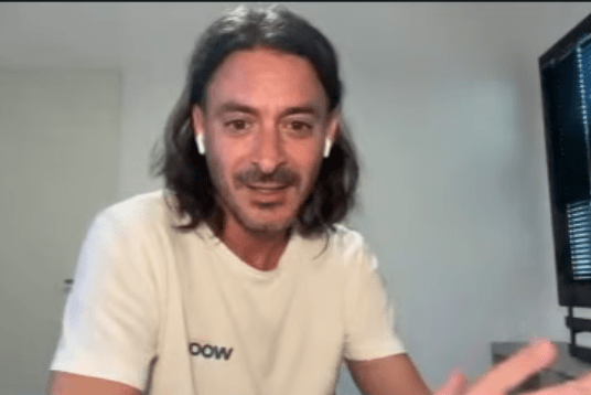 El abogado argentino Sebastián Querro durante un panel de discusión con la ONG Bitcoin Argentina.