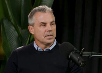 Eric Balchunas, especialista en ETF de Bloomberg durante una entrevista.