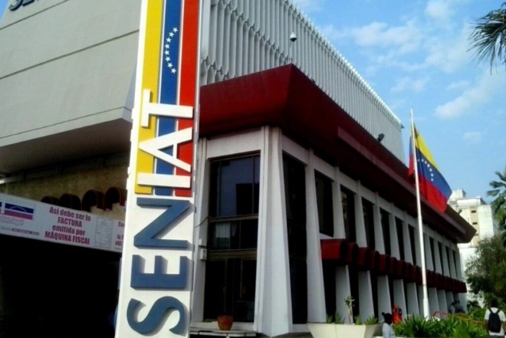 Fotografía a una oficina del Seniat en Venezuela.