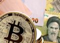 Billetes de Irán de fondo con monedas de bitcoin