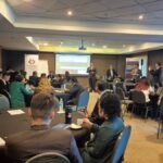 Fotografía de asistentes al seminario de la Senad.