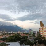 Fotografía de los bloques del 23 de Enero en Caracas, capital de Venezuela.