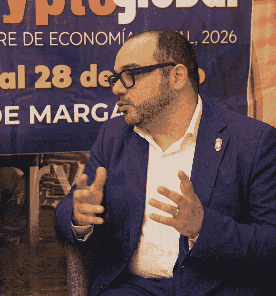 Aníbal Garrido, director de la Academia BT&C de la Universidad Católica Andrés Bello (UCAB) y especialista en minería de Bitcoin.