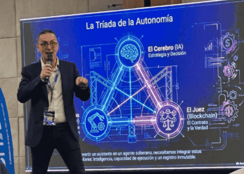 Carlos Moreno de Cavecom durante la Cumbre Crypto Global celebrada en Margarita al oriente de Venezuela.