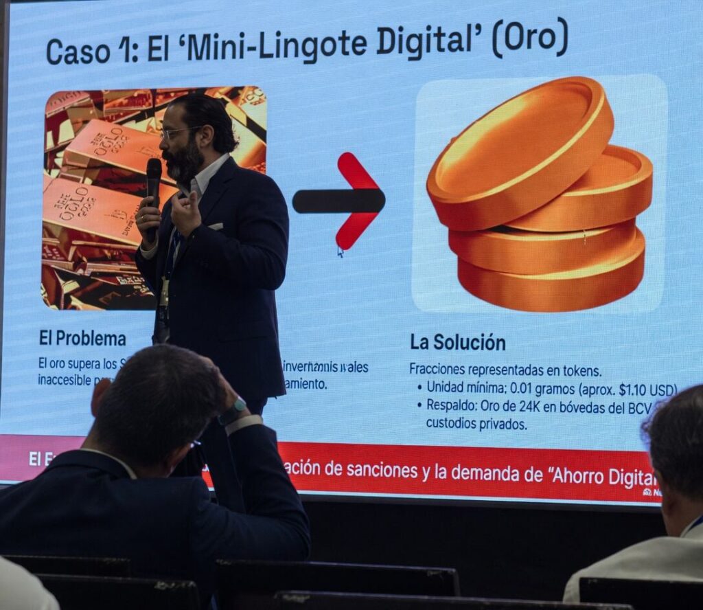 Eleazar Colmenares talks about gold tokenization during his talk in Venezuela.