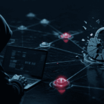 Representación gráfica del hacheo: un hacker del lado izquierdo con el rostro cubierto, mientras que de lado derecho hay un candado roto.