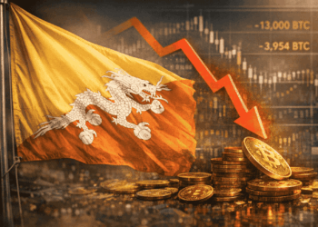 Bandera de Bután junto a monedas de bitcoin y una gráfica con flecha descendente que simboliza la caída de reservas.