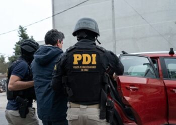 Fotografía de acusado apresado por funcionarios de la PDI.
