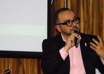 Fotografía del asesor de criptomonedas Aníbal Garrido.