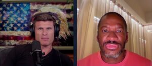 Arthur Hayes ofrece una entrevista en YouTube a Kyle Chasse.