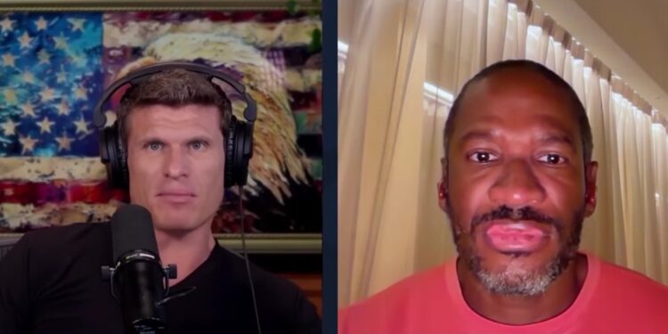 Arthur Hayes ofrece una entrevista en YouTube a Kyle Chasse.