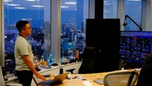 Fotografía de uno de los graduandos de CUBO+ en Japón.