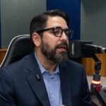 Fotografía del economista venezolano Asdrúbal Oliveros.