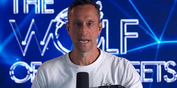 Scott Melker, analista de mercados financieros.