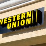 Fotografía de fachada de sucursal de Western Union.