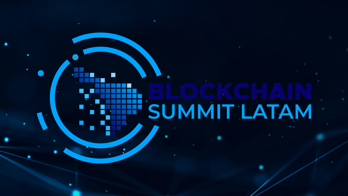Banner con el logotipo y nombre "Blockchain Summit Latam" sobre fondo azul tecnológico.