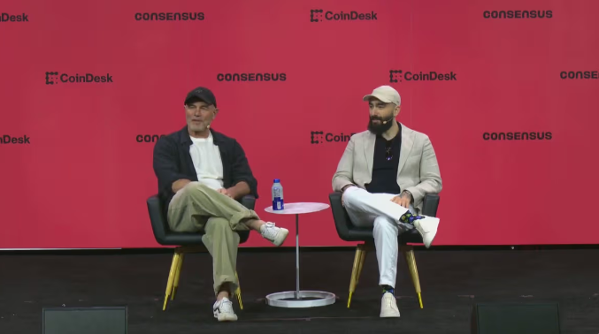 El desarrollador de Zcash Josh Swihart en una conferencia.