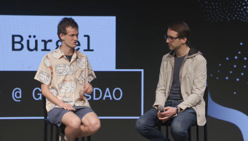 Entrevista de Vitalik Buterin en una conferencia en Tailandia en 2025.