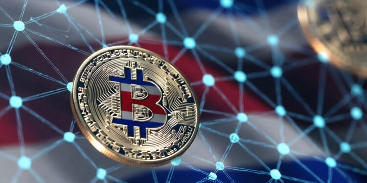 Foto horizontal realista de una moneda de criptomoneda digital brillante con conexiones de red blockchain, textura sutil de la bandera de Costa Rica al fondo.