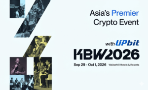 Banner del evento KBW2026 sobre criptomonedas con textos promocionales a la derecha y fotos diagonales.