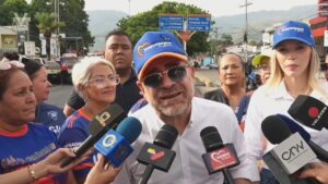 Fotografía del gobernador de Carabobo, Rafael Lacava.
