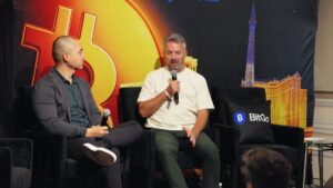 Simon Griffin, líder de distribución de criptomonedas en SoFi, durante el BitGo’s High Roller Summit en Las Vegas.