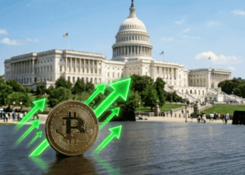 En primer plano: moneda de bitcoin con flechas verdes subiendo. En el fondo: Congreso de Estados Unidos.