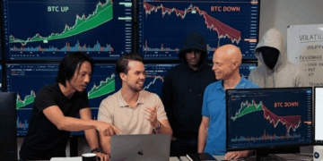 De izquierda a derecha: Willy Woo, Michaël van de Poppe, trader pseudónimo n° 1, David Zanonni y trader pseudónimo n°2.