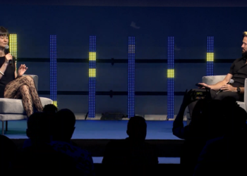 Stark y Perrin durante la ponencia.