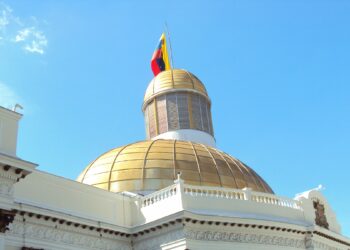 Fotografía del Palacio Federal Legislativo en Caracas, Venezuela.
