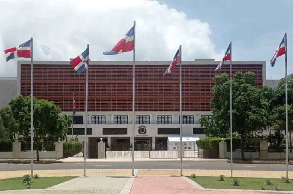 Photograph of the legislative building of the Dominican Republic.