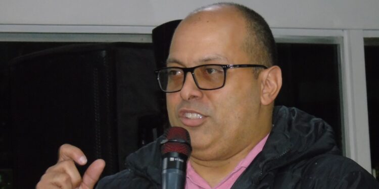 Fotografía del secretario de Economía Digital de la gobernación de Miranda.