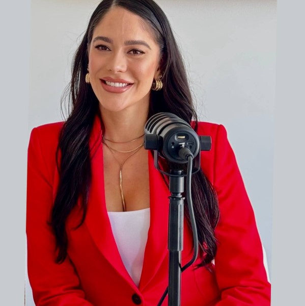 Fotografía de la abogada Stephanie Sánchez.