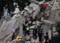 Fotografía de un edificio desplomado en Caracas tras el terremoto del 24 de junio.