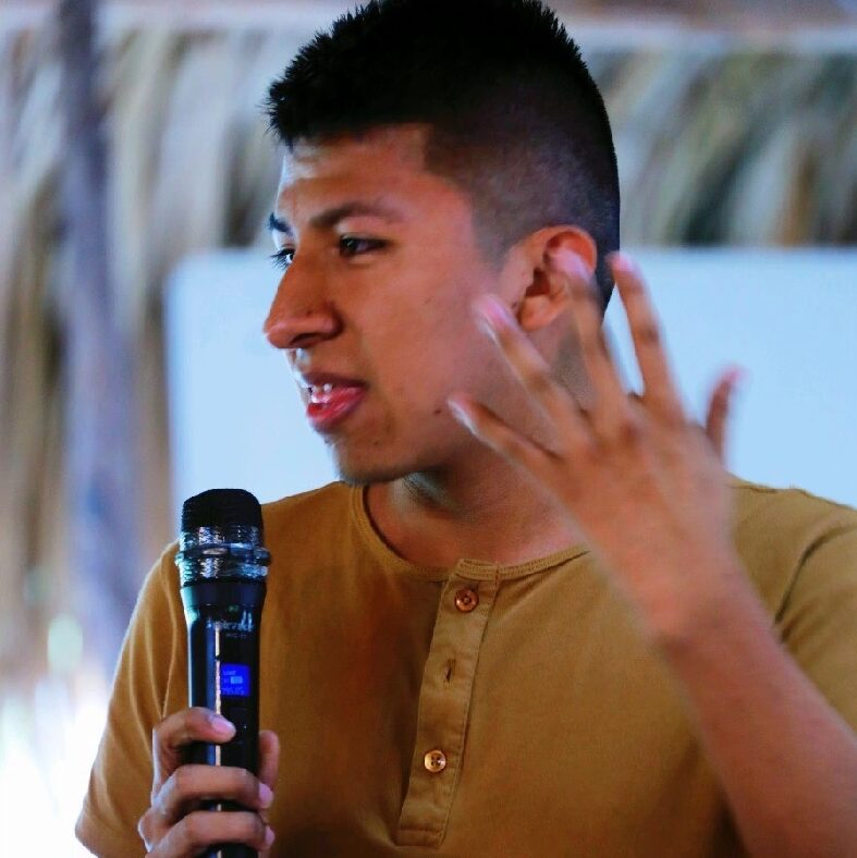 Fotografía de Jhonatan Bueno, CEO de Thousand Token.